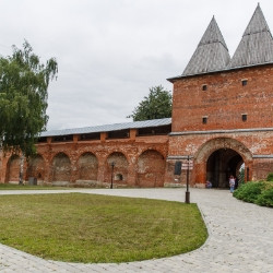 История земли Зарайской. Зарайск – Бронницы – святой источник «Белый колодец» – «Византийский» храм в Щурово, с мастер-классом по медовой Зарайской коврижке