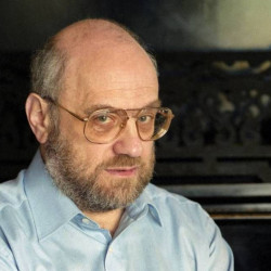 Александр Кнайфель