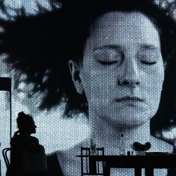 Cцена из «Мурлин Мурло»