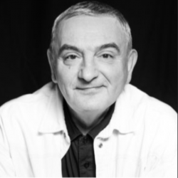 Кирилл Стрежнев