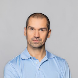 Александр Бочаров