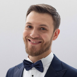 Елисей Лаптев