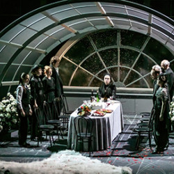 Cцена из «Васса (Мать)»