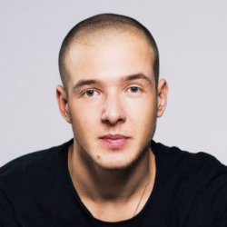 Анатолий Сучков