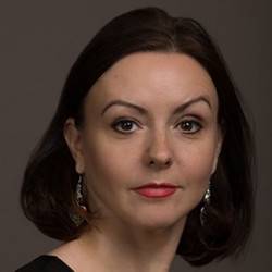 Елена Хмурина