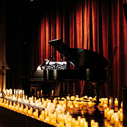 Людовико Эйнауди: Неоклассика при свечах