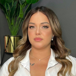 Mirolybova певица