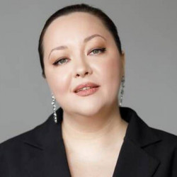 Карина Салихова