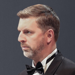 Михаил Никаноров