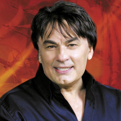 Александр Серов