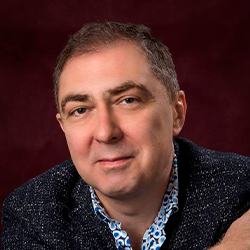 Валерий Басов