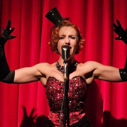 Кабаре бурлеск «Madam Boom»