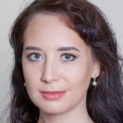 Алена Молоснова