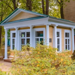 В гостях у Льва Толстого в Хамовниках