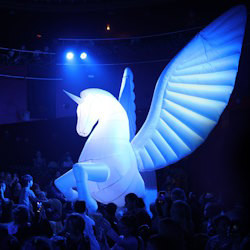 Лунозавр в космосе