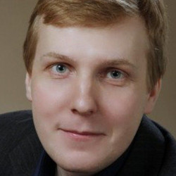 Пётр Максимов