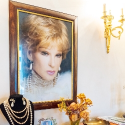 Богемные Патрики. В квартиру Людмилы Гурченко