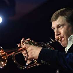Виталий Головнев