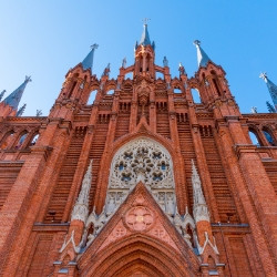 Москва готическая, Викторианская архитектура и шедевр Баженова