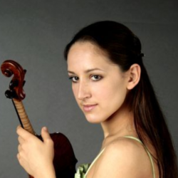 Лена Семёнова