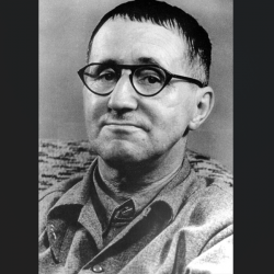 Бертольт Брехт
