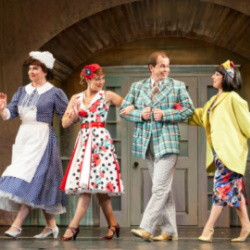 Cцена из «Моя жена – лгунья»