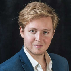 Дмитрий Сафонов