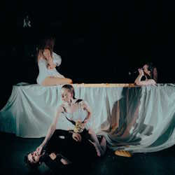 Cцена из «Вишневый сад. Любовь на крови»