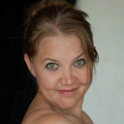 Евгения Капитонова