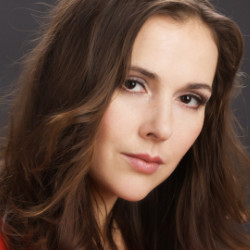 Елена Панова