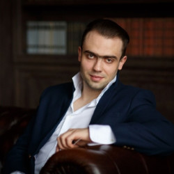 Дмитрий Крюков