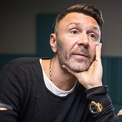 Сергей Шнуров