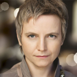 Светлана Сурганова