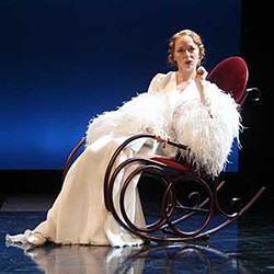 Scene from «Весёлые времена»