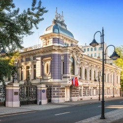 Посольства Москвы: загадки и тайны старинных особняков