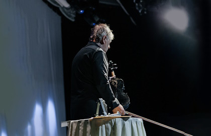 Cцена из «Фальшивая нота»