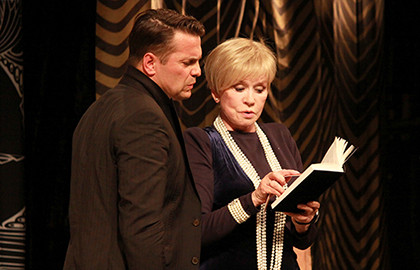 Scene from «Роковое наследство»