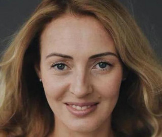 Елена Хабарова