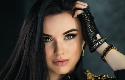 Cцена из «Инна Вальтер»