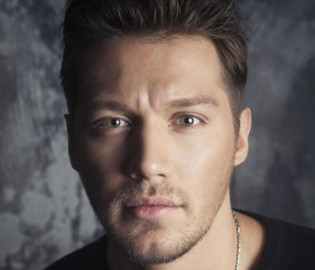 Илья Акинтьев