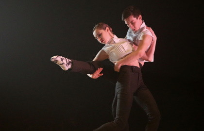 Cцена из «Кабаре «Жизель»»