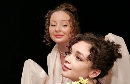 Scene from «Петербургские недотроги»