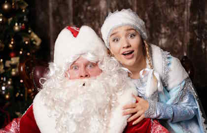 Дед Мороз и Снегурочка в сказке о дружбе Тигрёнка и Медвежонка