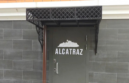 Клуб «Alcatraz»