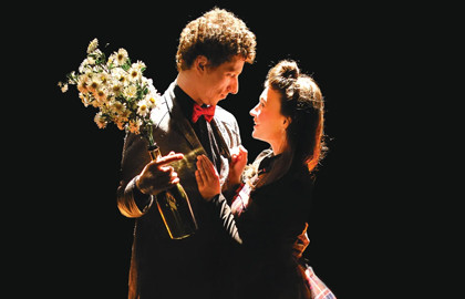 Шум за сценой