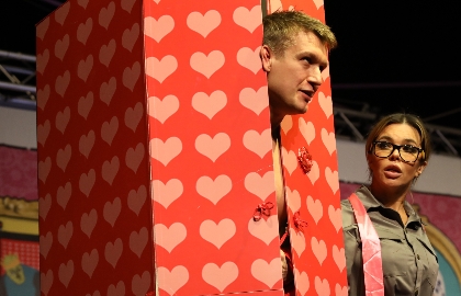 Scene from «Чудо в большом городе»