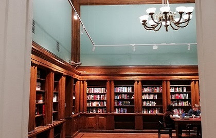 От библиотеки Ивана Грозного, до библиотеки Ленина (пешеходная экскурсия Древний Романов Двор + экскурсия по зданию Библиотеки им. В.И. Ленина с посещением читальных залов)