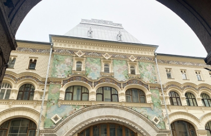 Дом переехал. По следам сказочного терема на Тверской