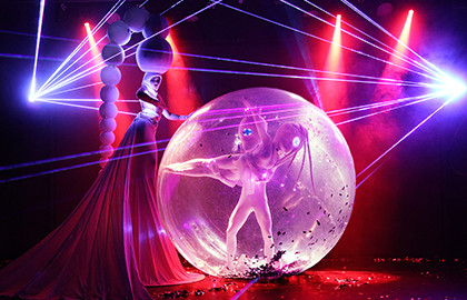 Новый год Будущего или Новогодняя версия "Лунозавр в Космосе