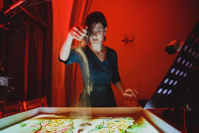 Музыкальная сказка с песочной анимацией "Сказка о царе Салтане"